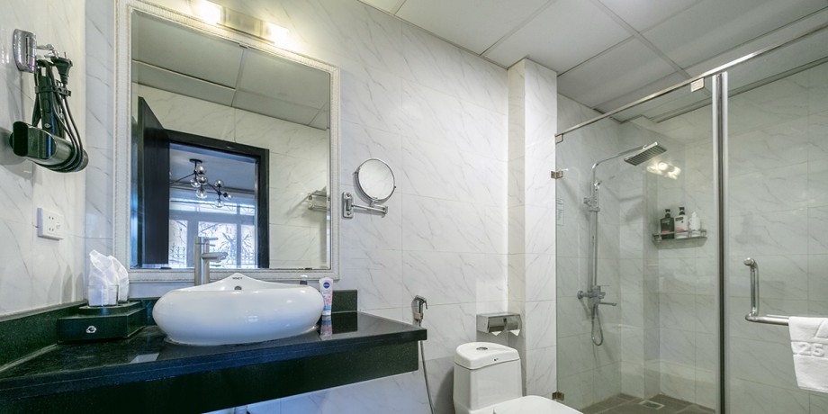 junior-suite412 (4).jpg